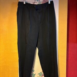 DKNY Mens 32x30 Dress Pants
